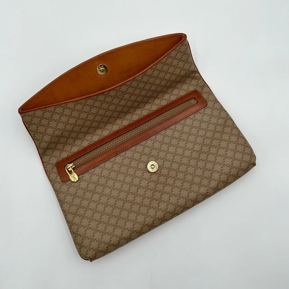 Authentic Vintage Celine Macadam Triomphe Leather Clutch Bag - Picture 13 of 17